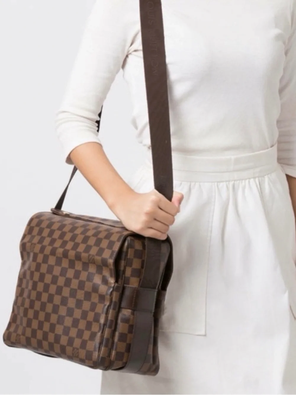 Louis Vuitton Men's Brown Checkered Messenger Bag - Canvas Shoulder Bag - Picture 5 of 12